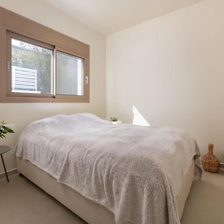 Evilion Island * Ιξιά